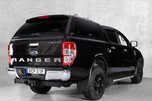 Svart Ford Ranger Dubbelhytt 4X4 stulen i Trångsund söder om Stockholm